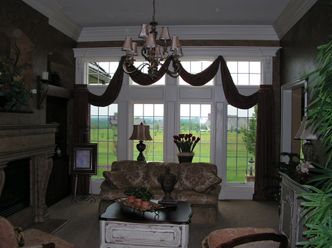 Family Room Window Set