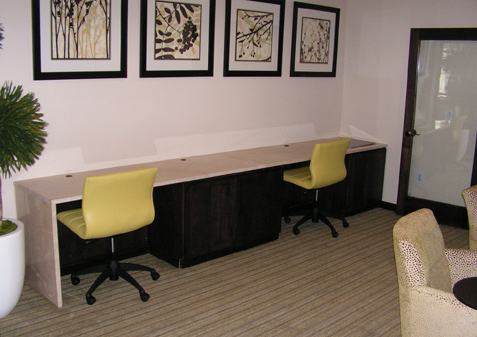 Desk for Leasing Office Euro Style