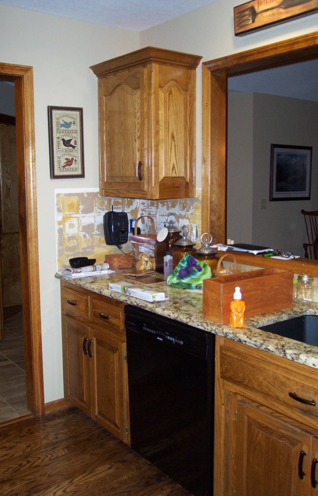 Corner-Cabinet-Before