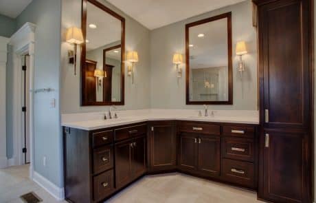 cabinet refacing company