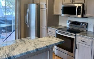cabinet refacing company